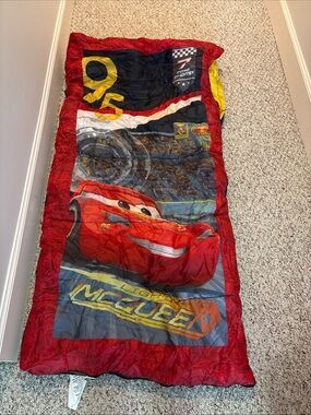 CARS Lightning McQueen "Eat My Dust" Sleeping Bag by Exxel Outdoors 28" x 57"